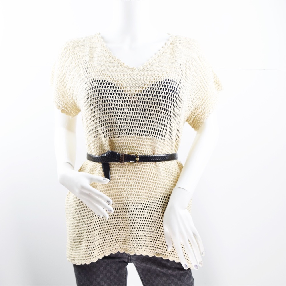 Hand crocheted Women Size L Short Sleeves Top